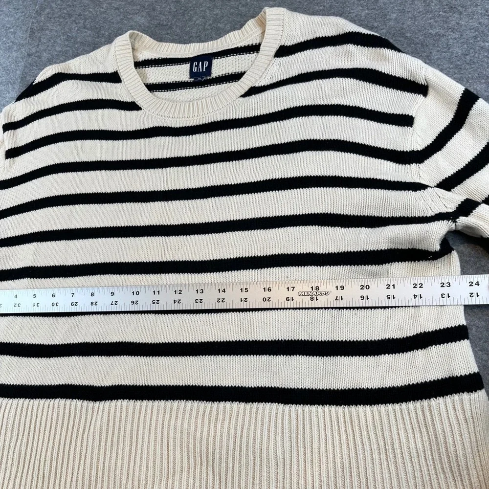 Gap Women Striped Crewneck Sweater Cream Black Coastal Preppy Medium Cotton Knit